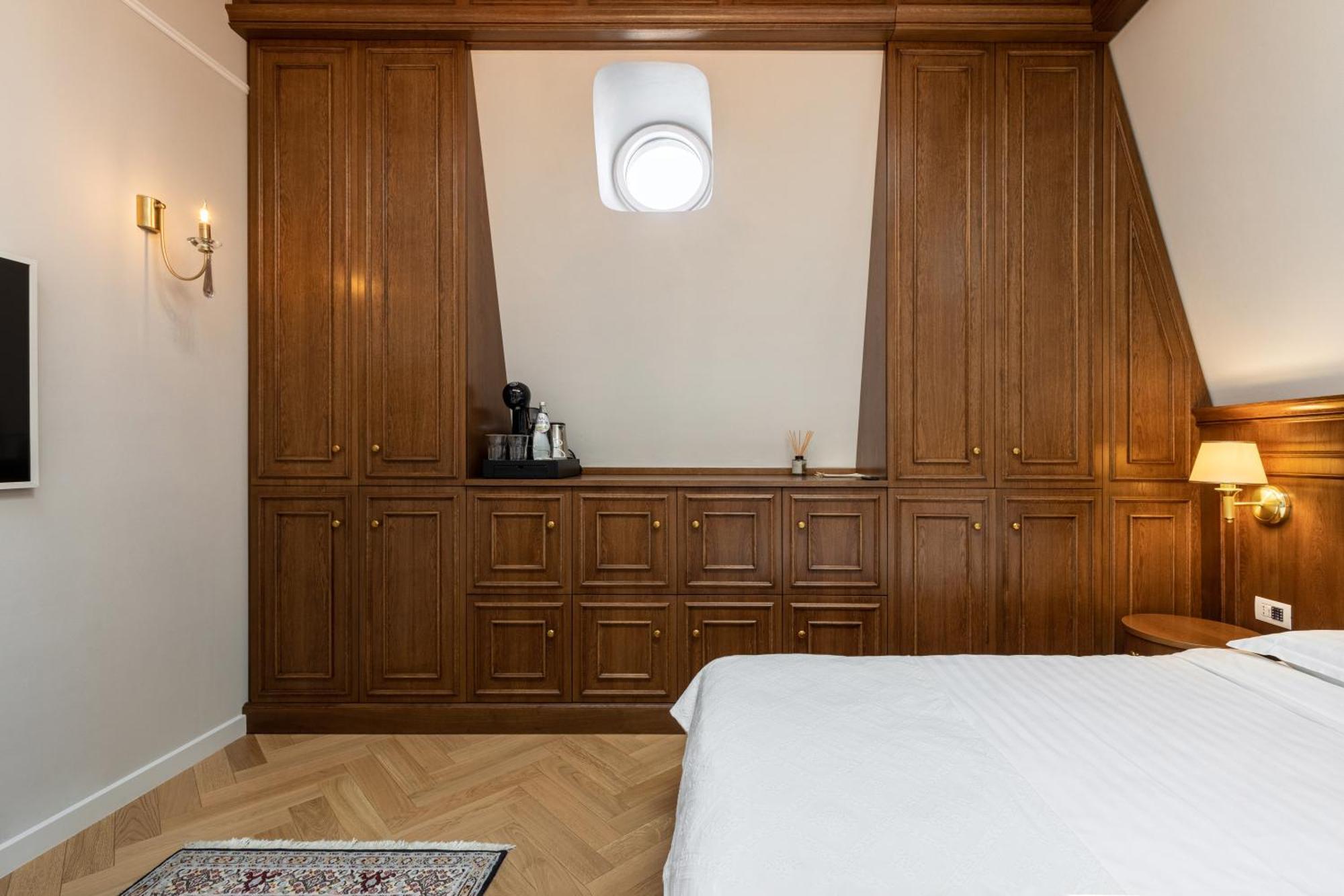 Templum Clava 4* Bucarest