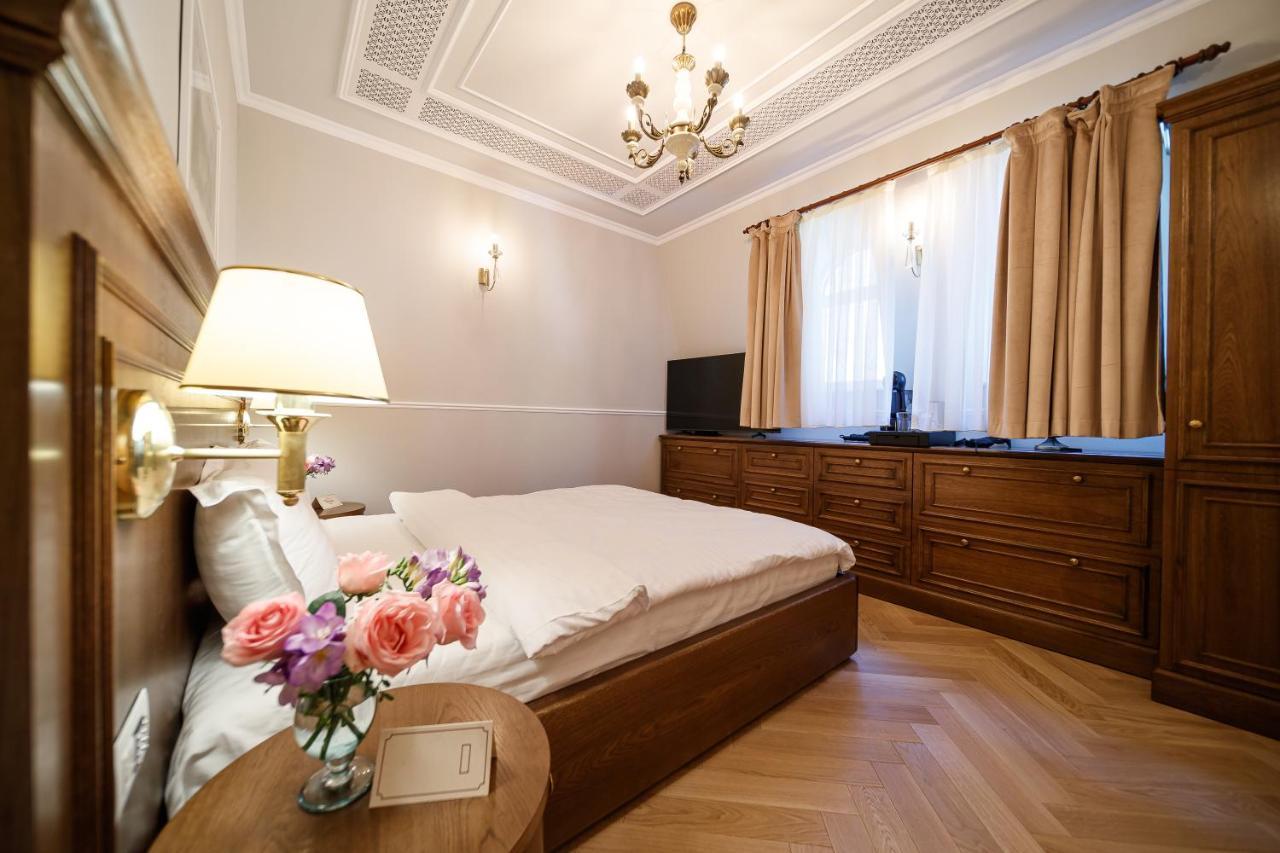 Templum Clava 4*