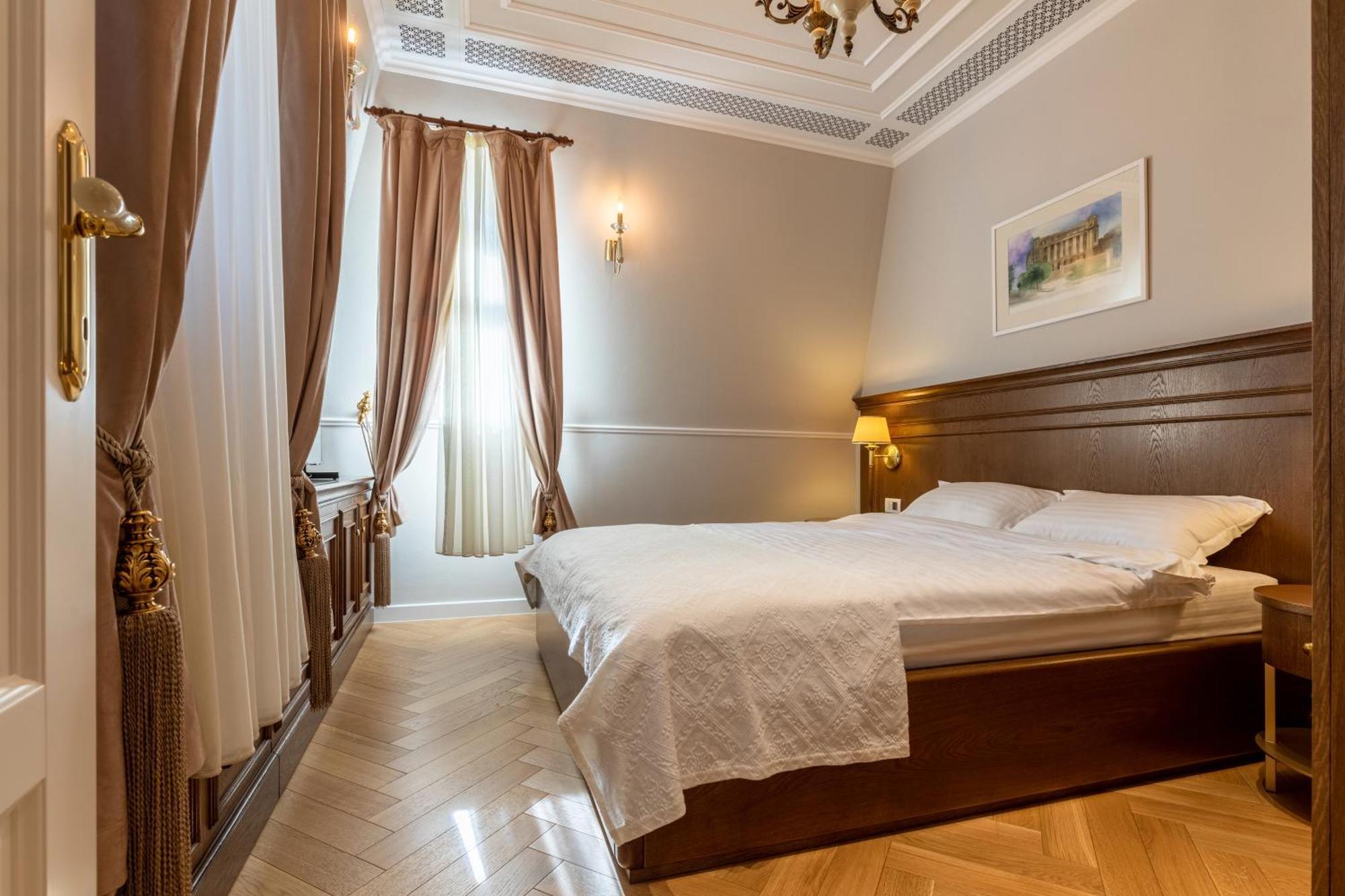Hotel Templum Clava 4*