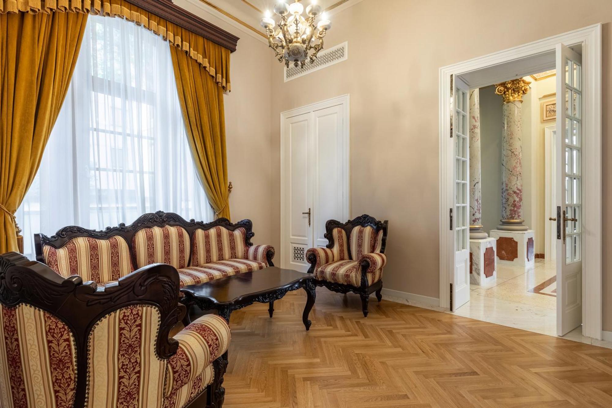 Hotel Templum Clava 4*